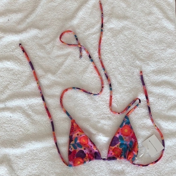 Bareminimale Forget Me Swim Top NWT - Picture 10 of 16